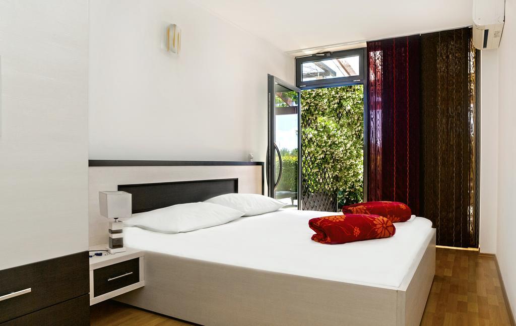 Apartment Lejo Omiš Εξωτερικό φωτογραφία